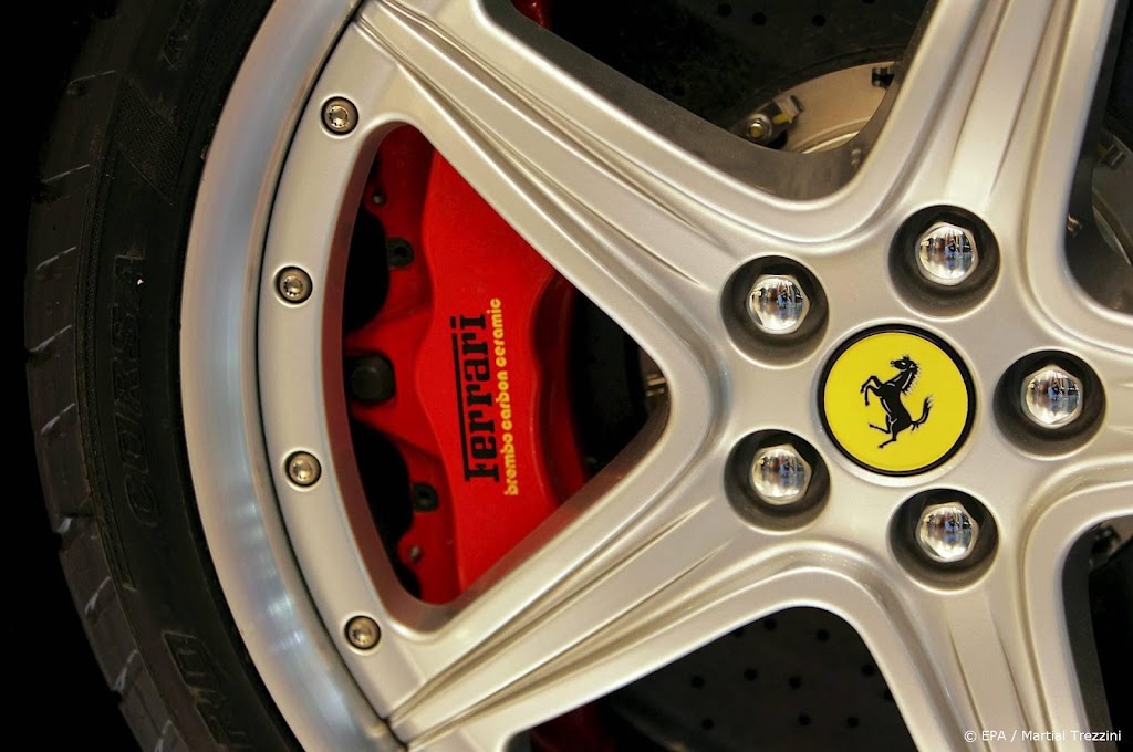 Bloomberg: Ferrari wil fabriek elektrische auto's uitbreiden