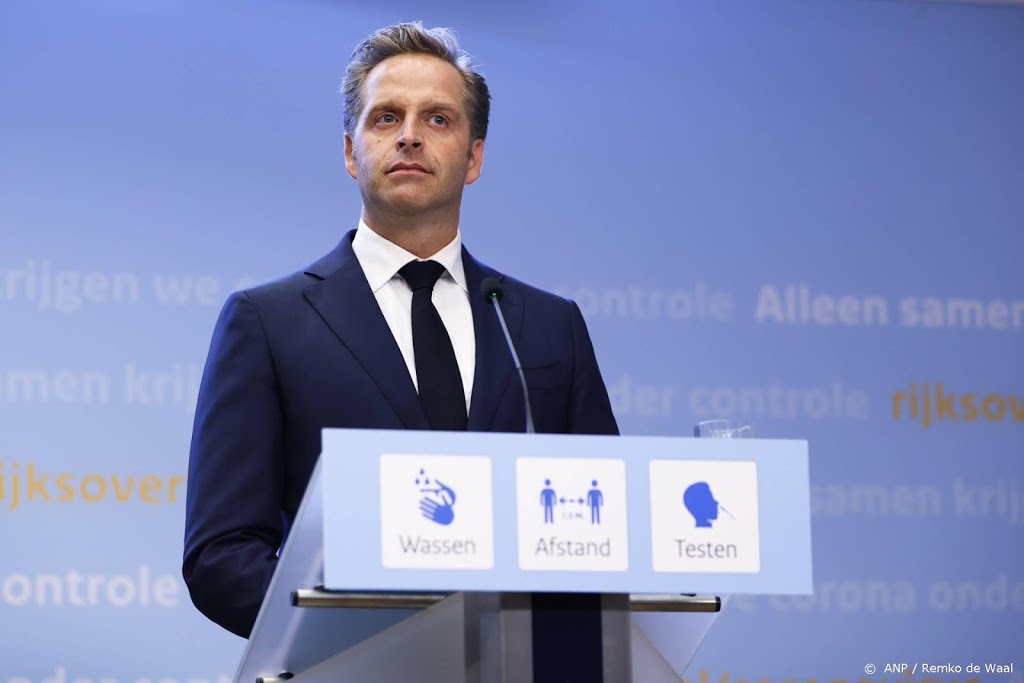 De Jonge houdt vol: versoepelen was 'logisch en verantwoord'