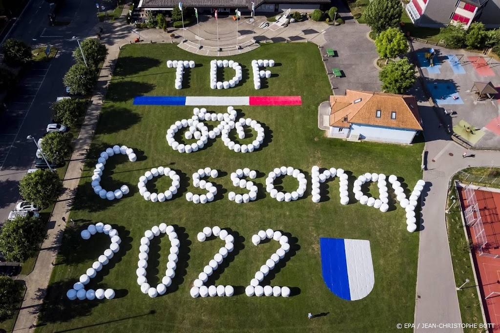 Tourpeloton op weg naar Zwitserland