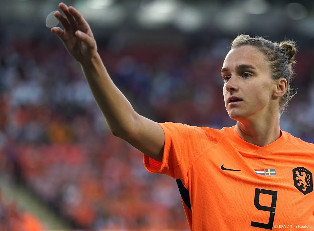 Spits Miedema trots op veerkracht Oranje tegen Zweden