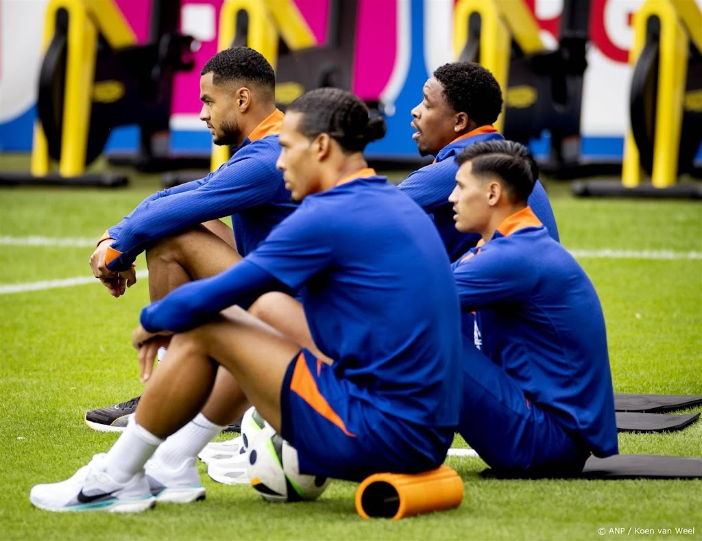 Halve finale Oranje op EK is weerzien tussen veel ploeggenoten