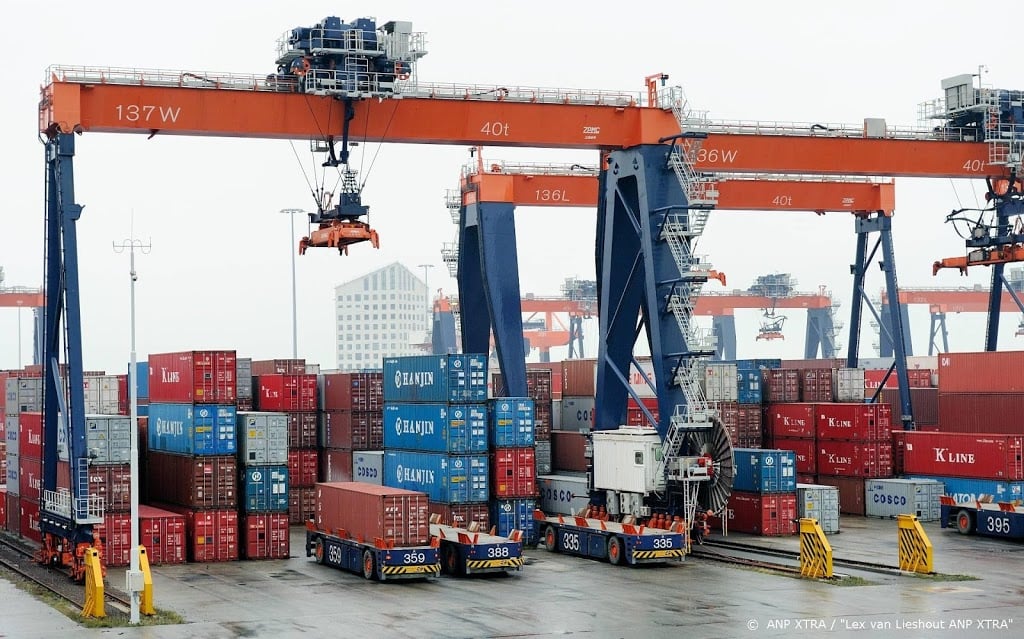 Rotterdam gaat helpen bij herstel haven Beiroet