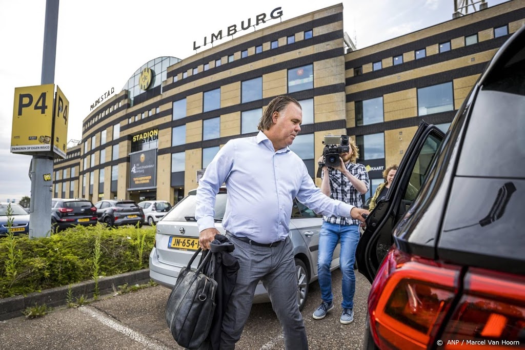 Ontslagen Van As verschijnt kortstondig toch op werk bij Roda JC
