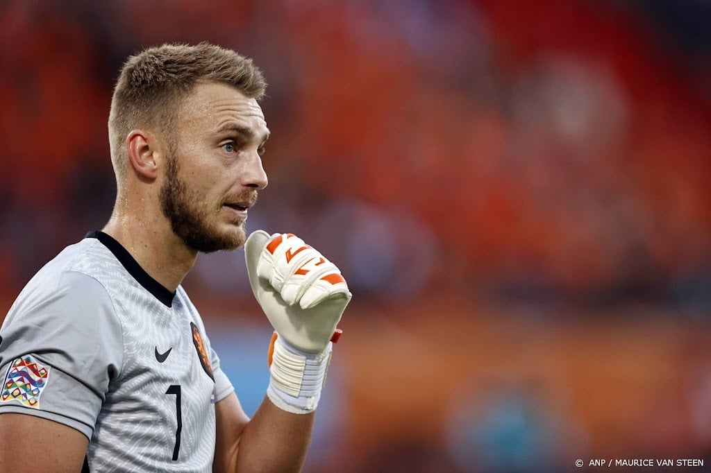 Teruggekeerde Cillessen kan zondag keepen voor NEC