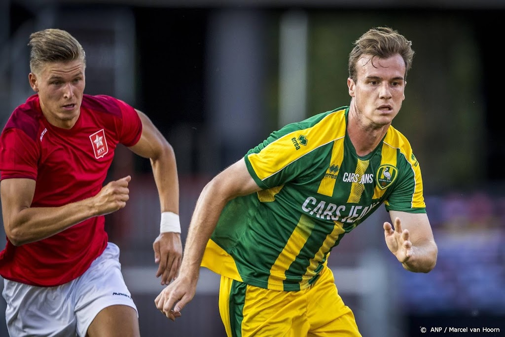 Verdediger Bijen (27) beëindigt voetballoopbaan
