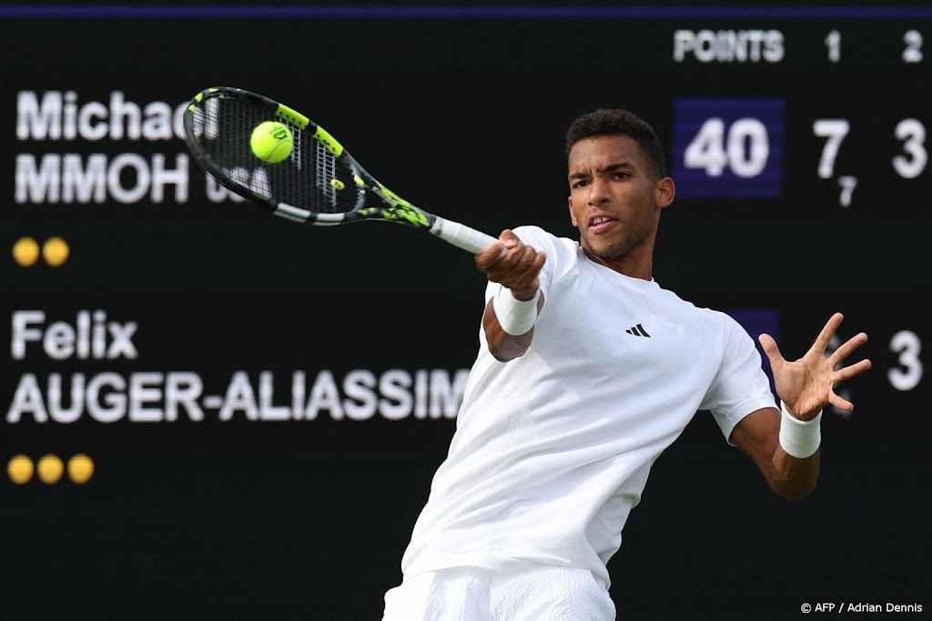 Auger-Aliassime ook voor eigen publiek meteen uitgeschakeld