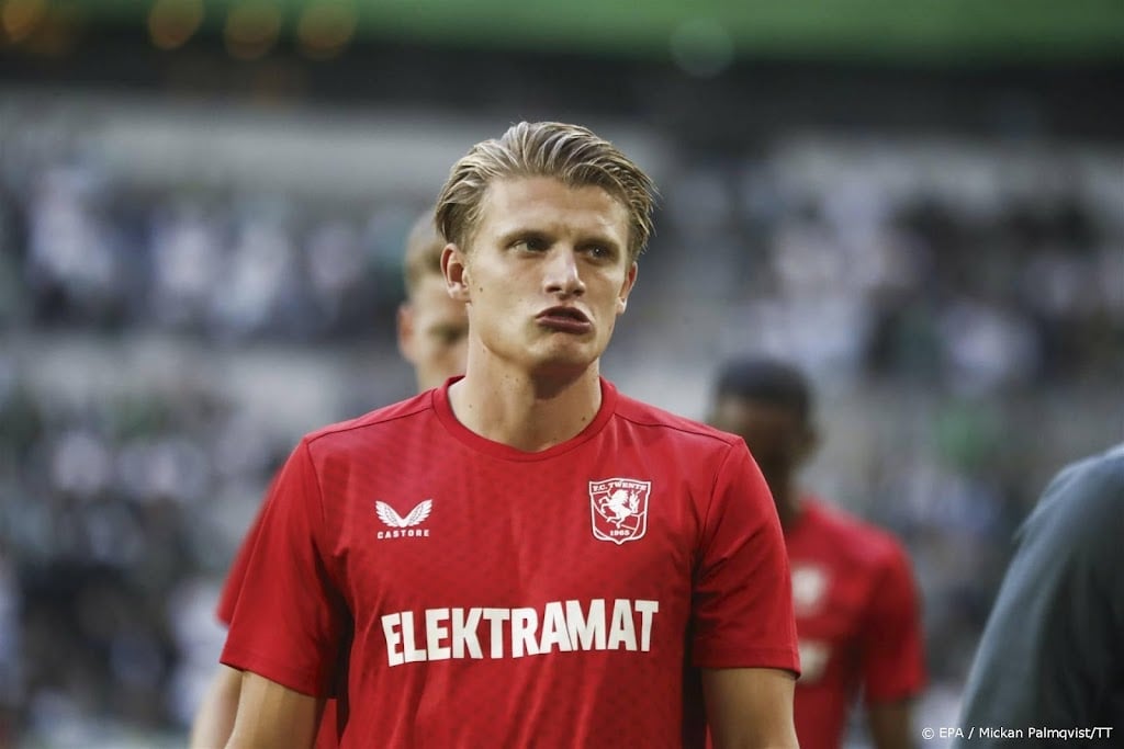 FC Twente traint dag voor Europees duel zonder Steijn