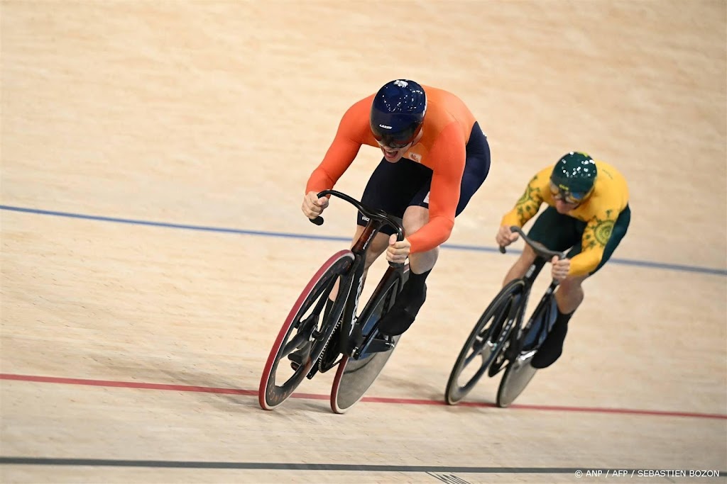 Baanrenner Lavreysen prolongeert olympische titel op sprint