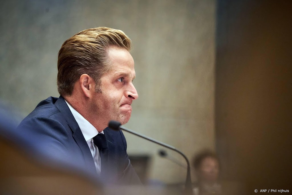 Ministerie: mail over corona-app had anders gemoeten