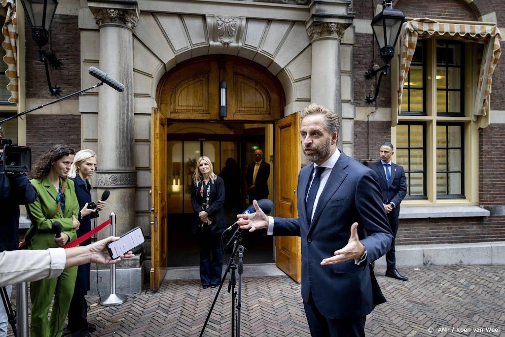 De Jonge: buitenslapers onderstreept hoe groot asielvraagstuk is