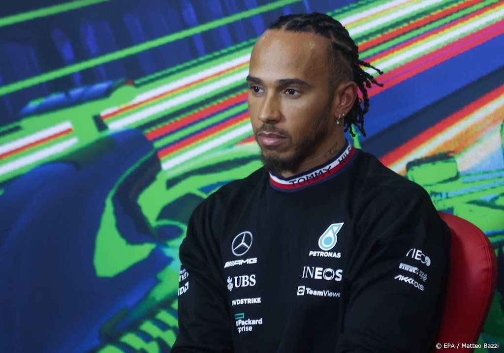 Lewis Hamilton herinnert zich bijzondere ontmoeting met Elizabeth