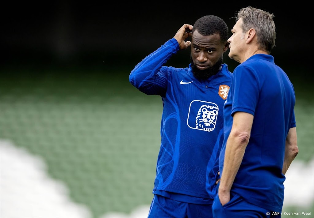 Verdediger Geertruida valt uit tijdens laatste training Oranje