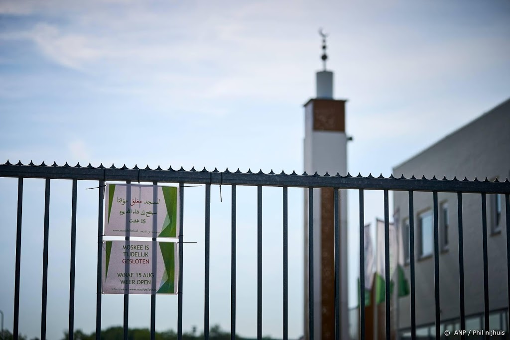 Meeste moskeeën bij vrijdaggebed voor hooguit 30 personen open