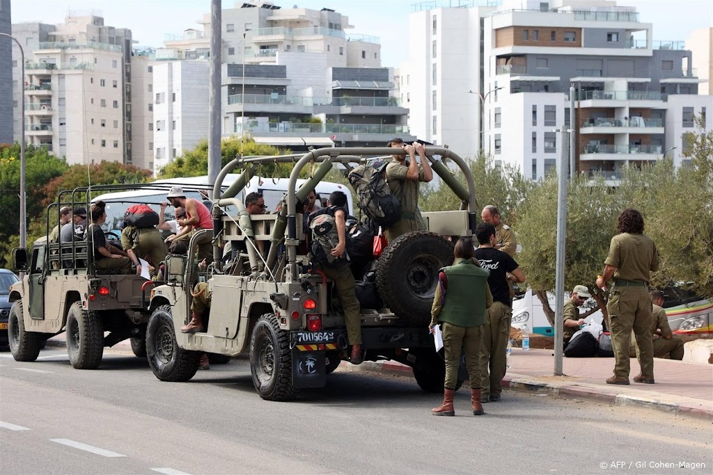 Israël roept 300.000 reservisten op in strijd tegen Hamas