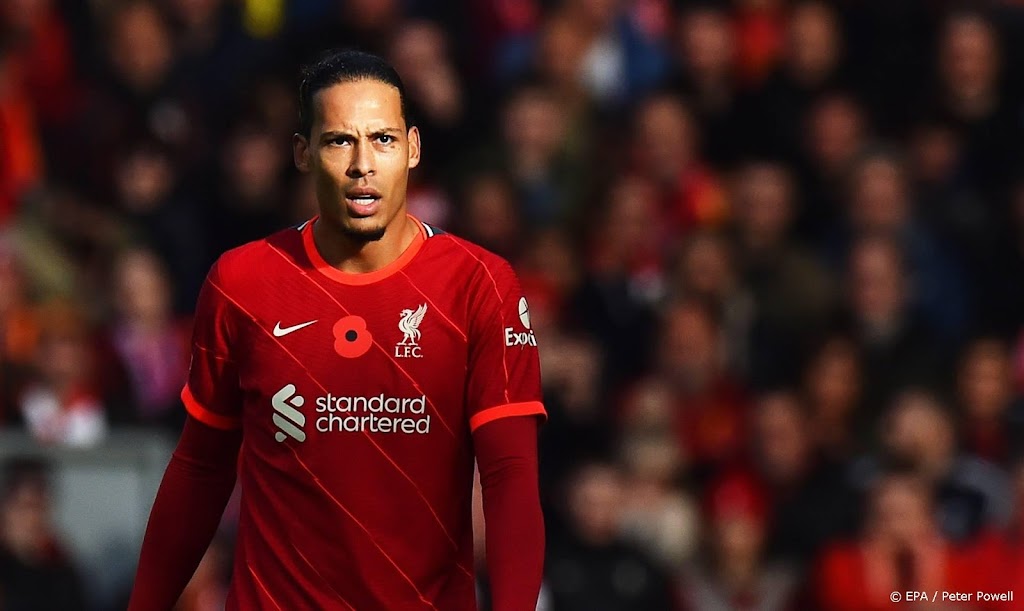 Van Dijk bij volgende gele kaart geschorst voor Oranje