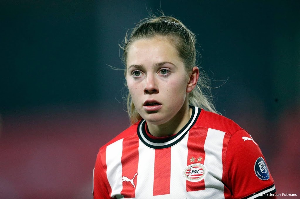 Voetbalsters PSV verliezen ruim bij debuut in Champions League