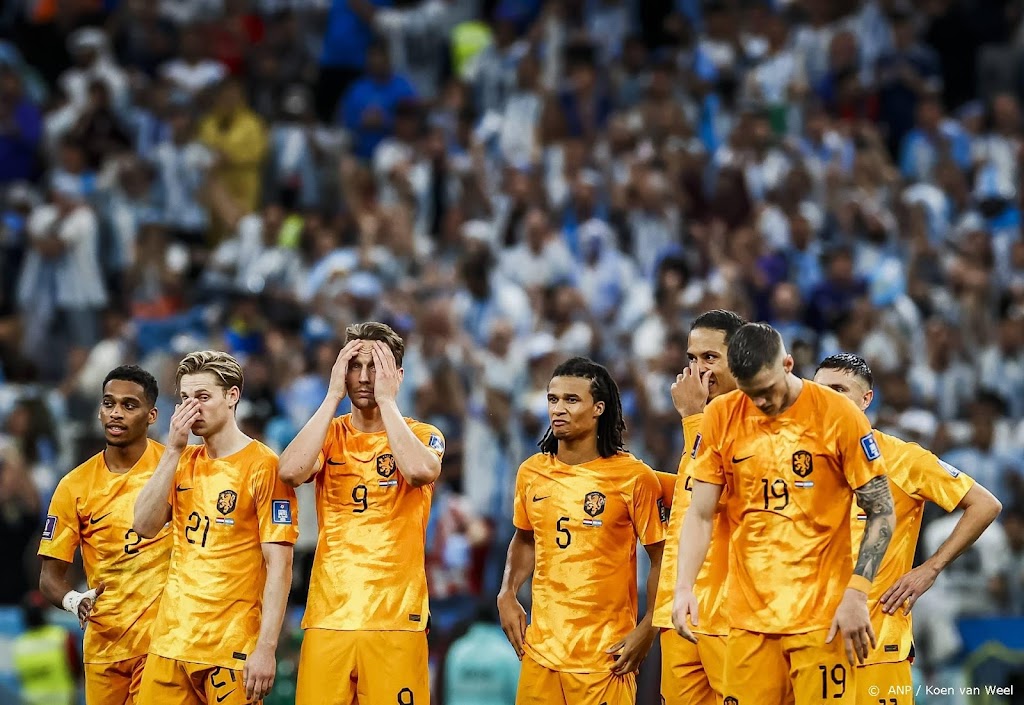 Oranje verliest na strafschoppen van Argentinië en is klaar op WK