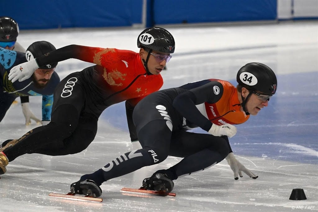 Shorttrackers pakken in Beijing goud op gemengde aflossing