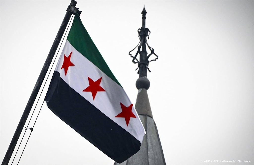 Rebellen Syrië kondigen amnestie af voor dienstplichtigen