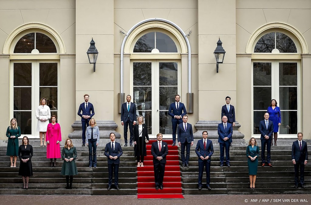 Nieuwe kabinetsploeg aan de slag