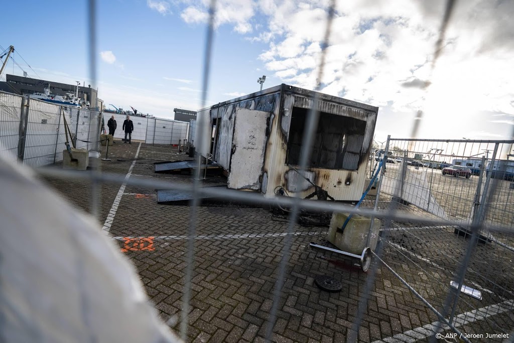 Drie tips over brandstichting coronateststraat Urk