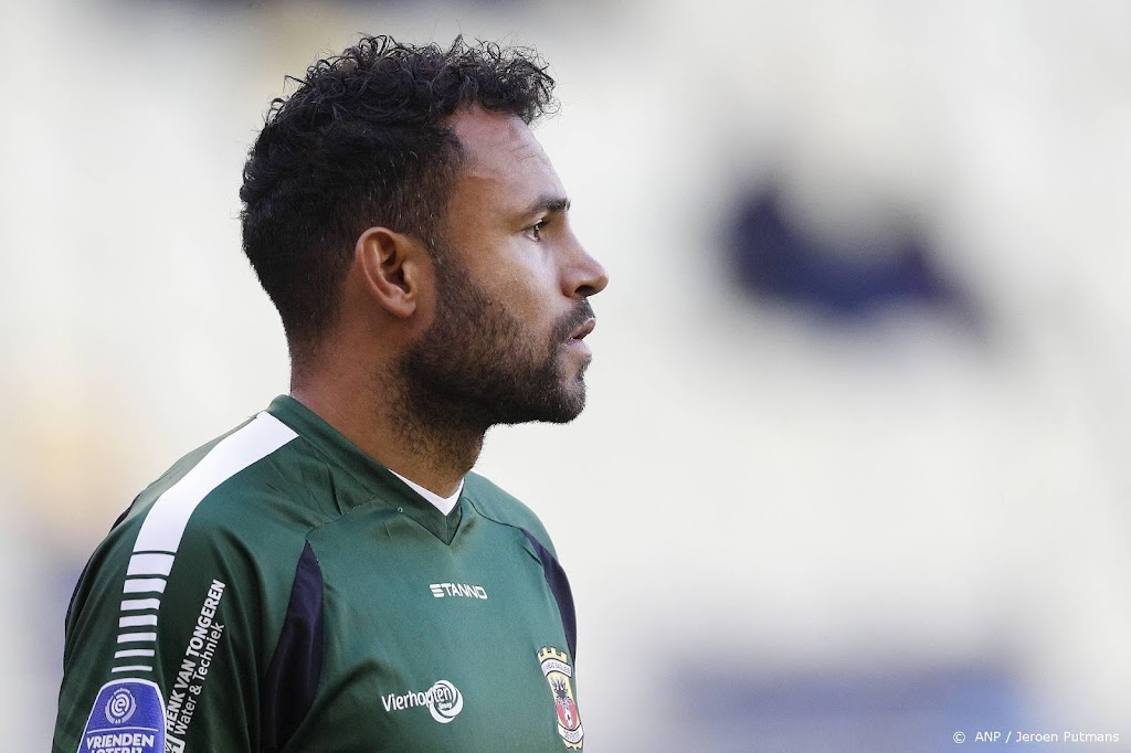 Doelman Hahn na vertrek bij Go Ahead Eagles naar Göteborg