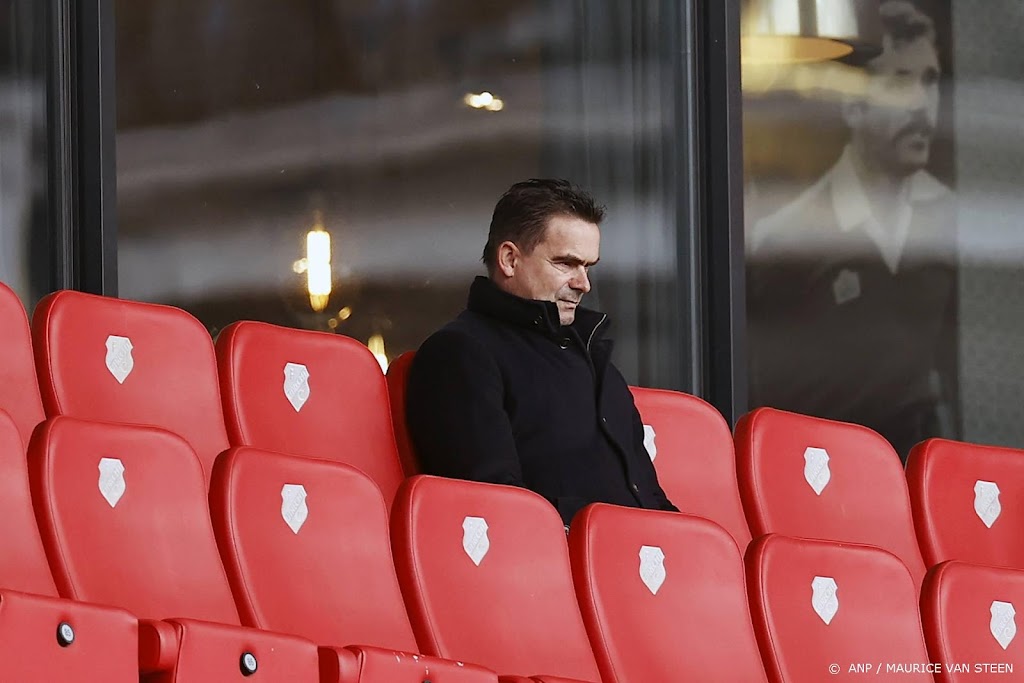 Instituut Sportrechtspraak wacht op melding Ajax over Overmars