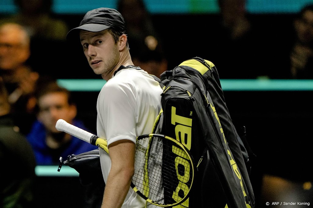 Tennisser Van de Zandschulp loopt kwartfinales mis in Ahoy