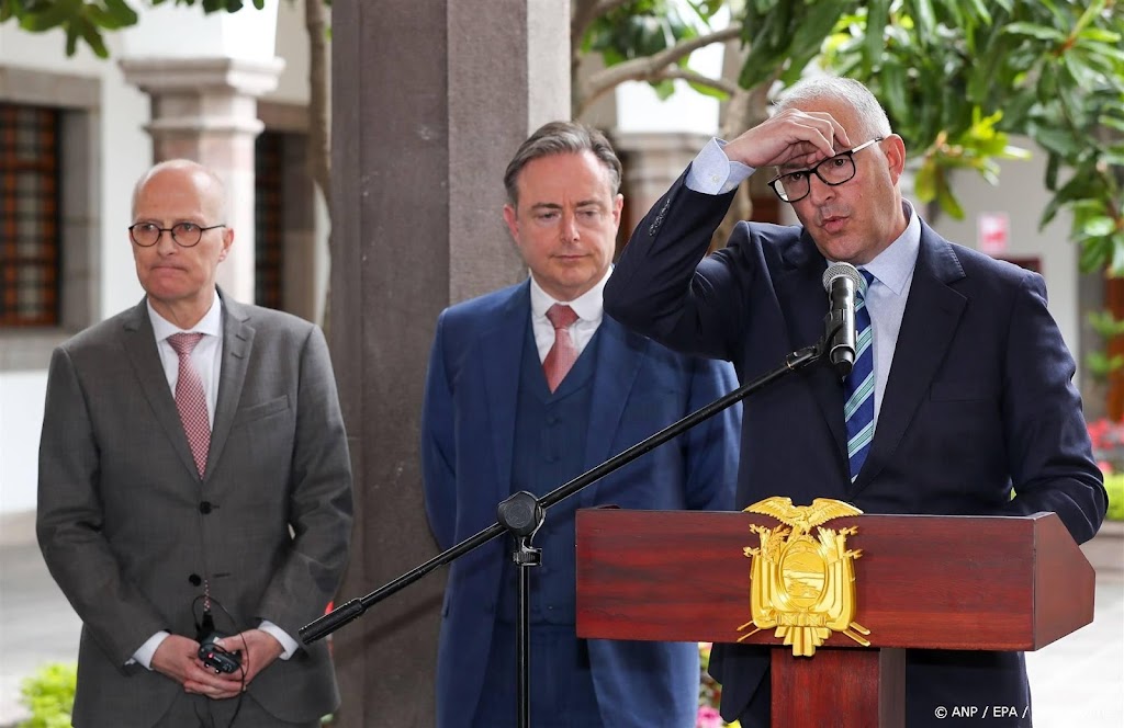 Aboutaleb: cokehandel bedreigt rechtsstaat in Latijns-Amerika