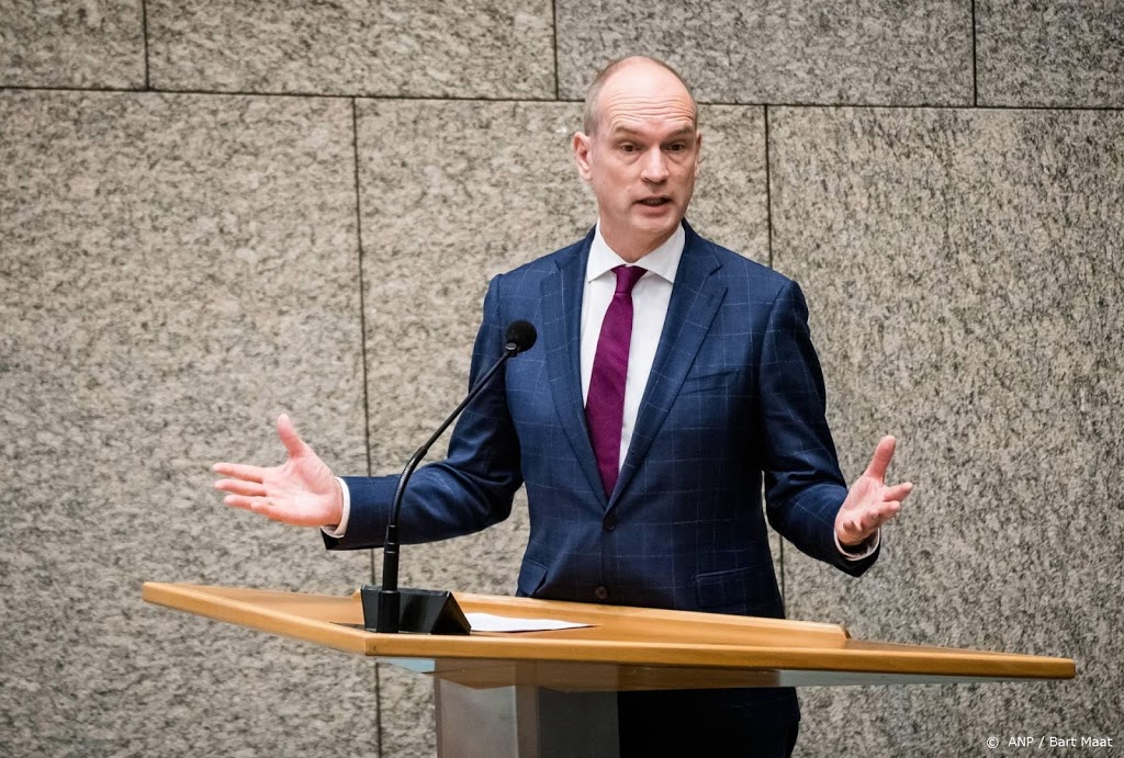 Kamer kritisch over verlenging avondklok