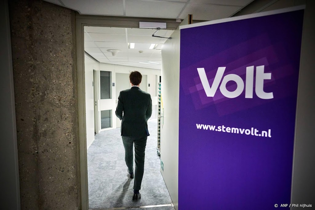 Volt overweegt toch hoger beroep na 'tik op vingers' door rechter