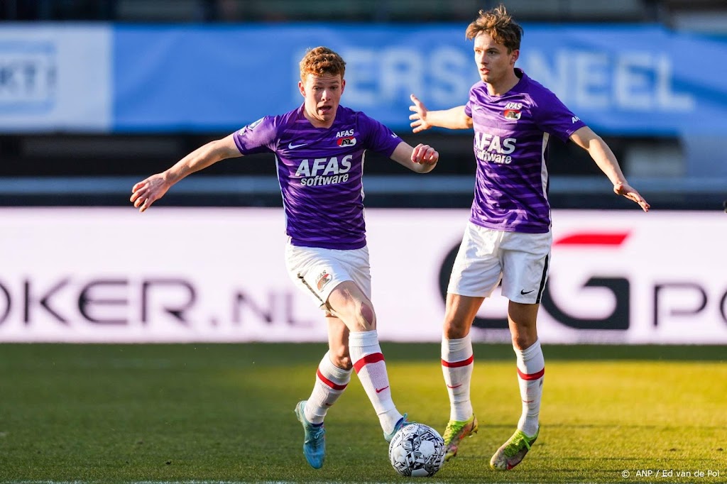 Evjen vervangt bij AZ niet helemaal fitte Clasie