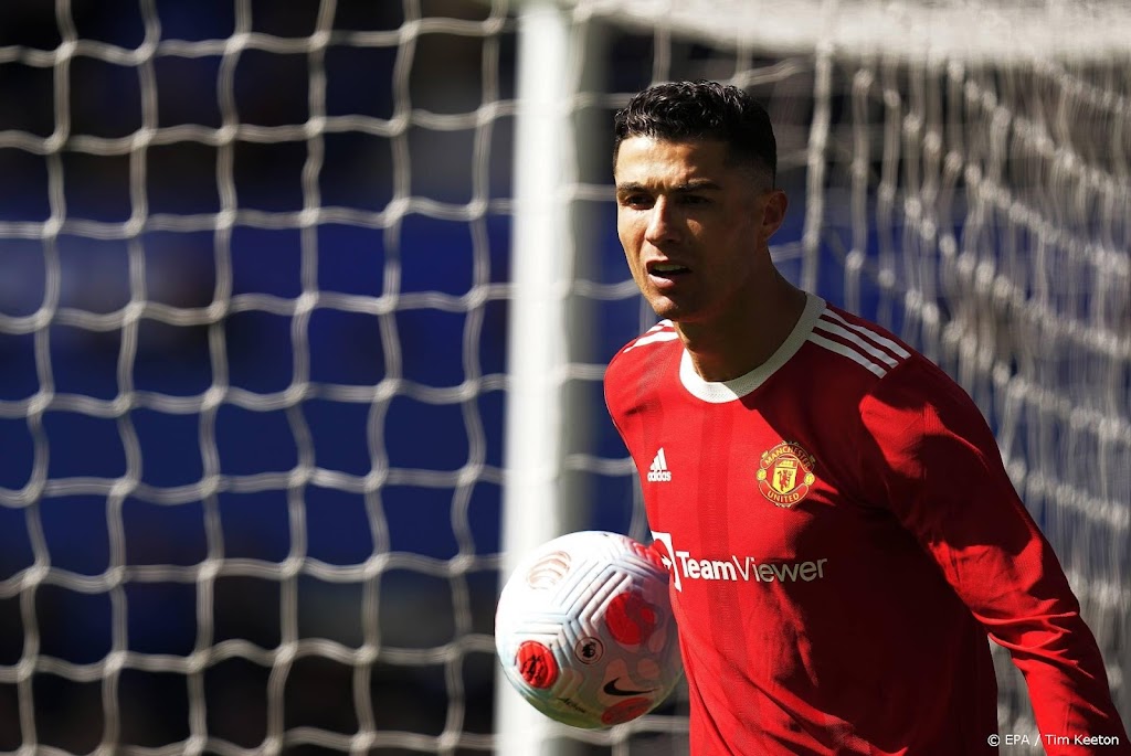 Politie onderzoekt agressie vedette Ronaldo tegen fan bij Everton