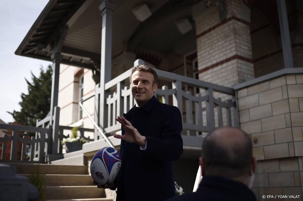 Prognose Franse presidentsverkiezingen: Macron nipt voor Le Pen