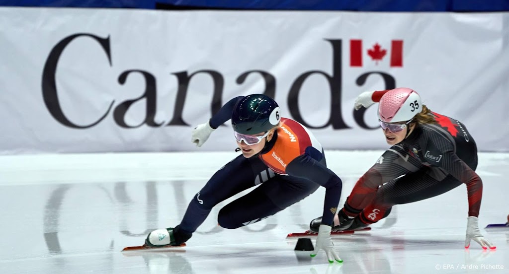 Velzeboer derde op WK shorttrack in Montreal, wereldtitel Choi