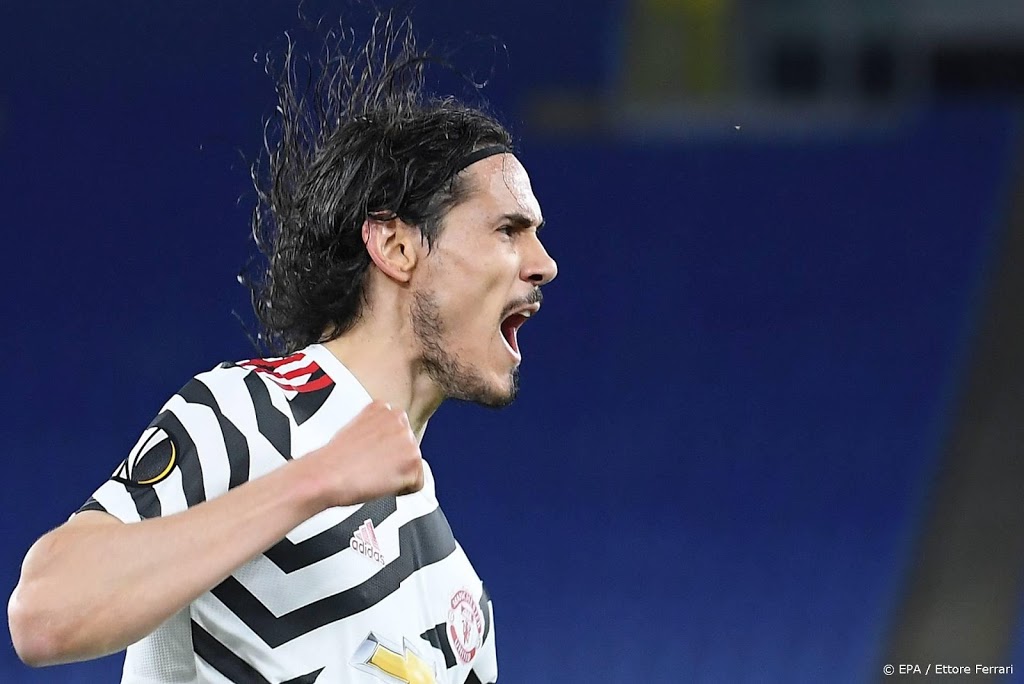 Aanvaller Cavani speelt ook komend seizoen voor ManUnited