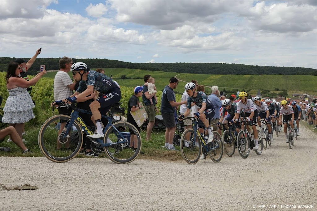 Wielrenner Lemmen twee jaar langer bij Visma - Lease a Bike