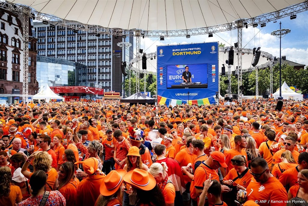 Dortmund loopt voller en voller met Oranjefans