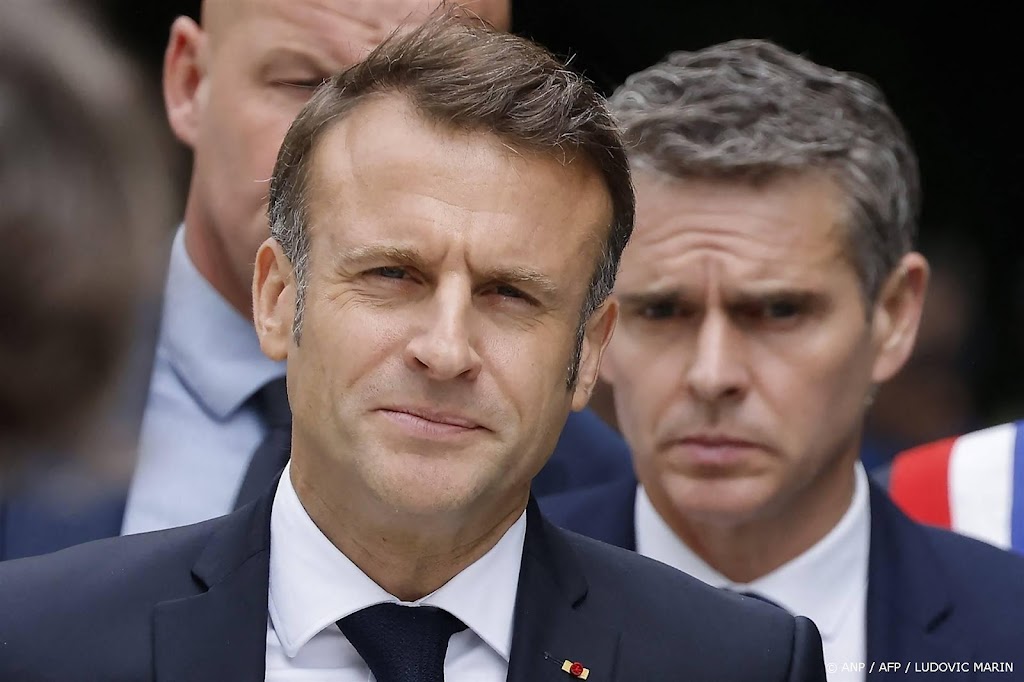 Macron pleit voor 'Republikeins' blok in het parlement