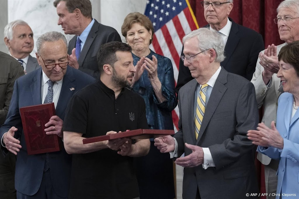 Zelensky haalt banden met Republikeinen aan in Washington