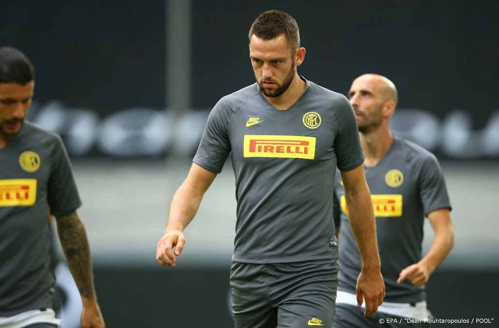 Inter met De Vrij, Leverkusen met Sinkgraven