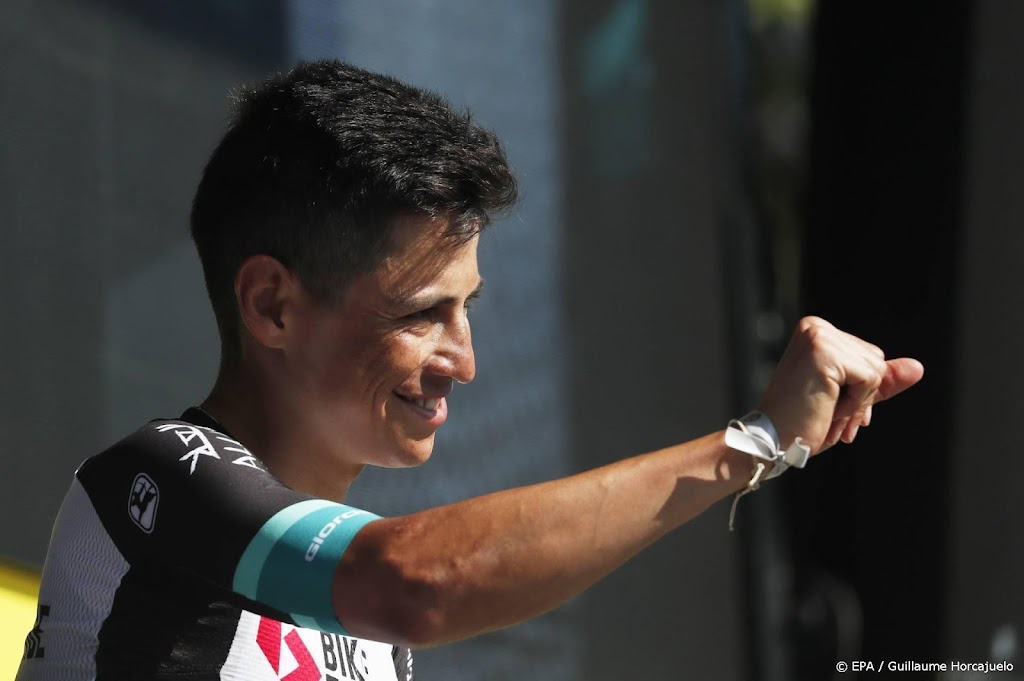 Wielerploeg EF Education legt Colombiaan Chaves vast voor 2022