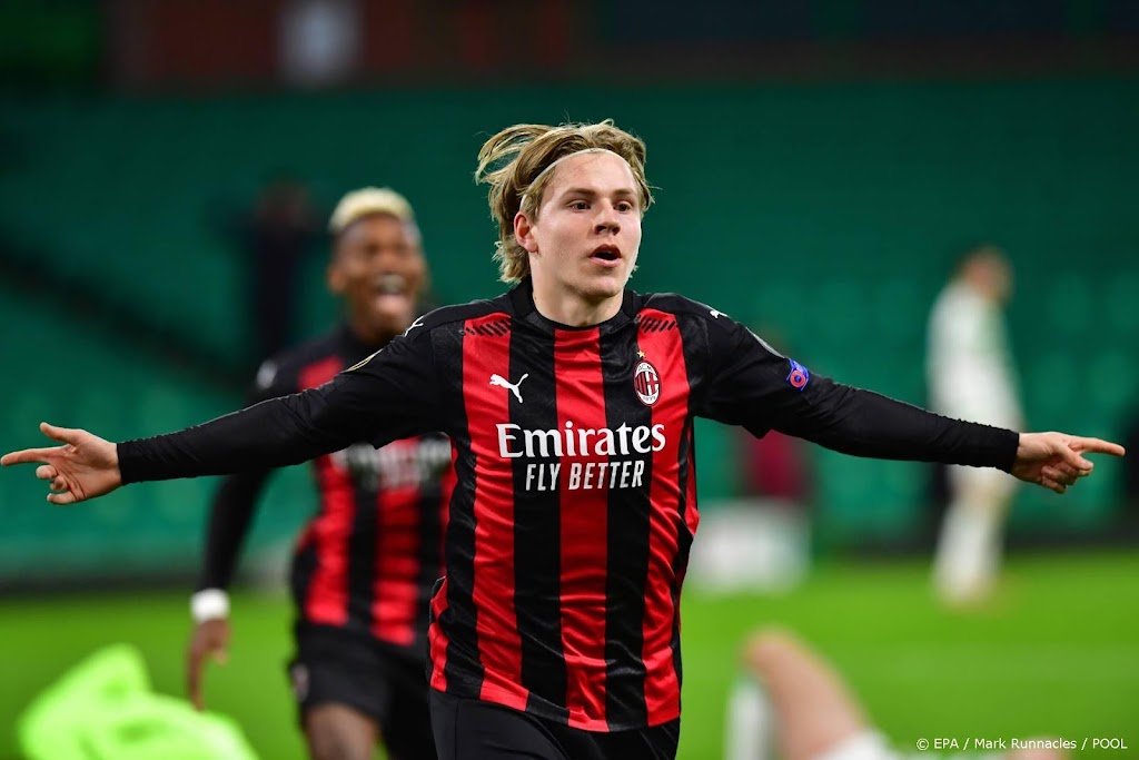AC Milan verhuurt aanvaller Hauge aan Eintracht Frankfurt