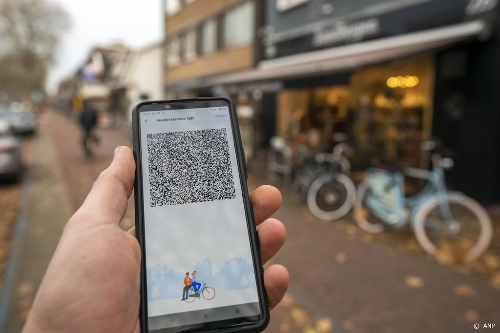 Ondernemers: houd vast aan coronapas als laatste redmiddel