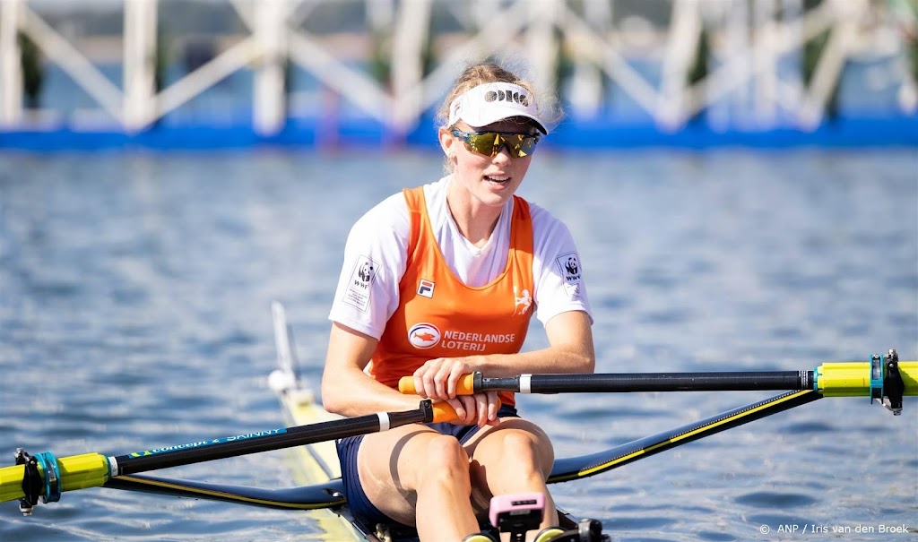 Roeister Florijn prolongeert wereldtitel in de skiff met overmacht