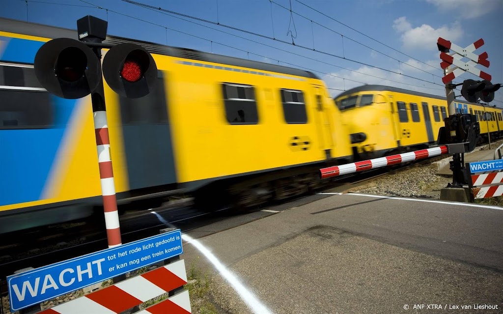 ProRail: aantal aanrijdingen met beroepsvervoer moet omlaag