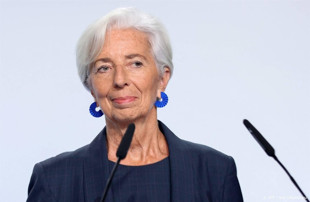 ECB-president: waakzaam blijven ondanks afzwakkende inflatie