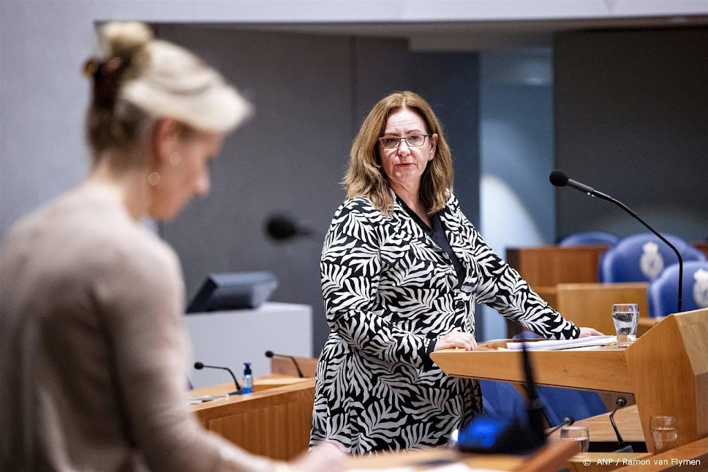 Zwaardere bewapening voor douane in havens om dreiging