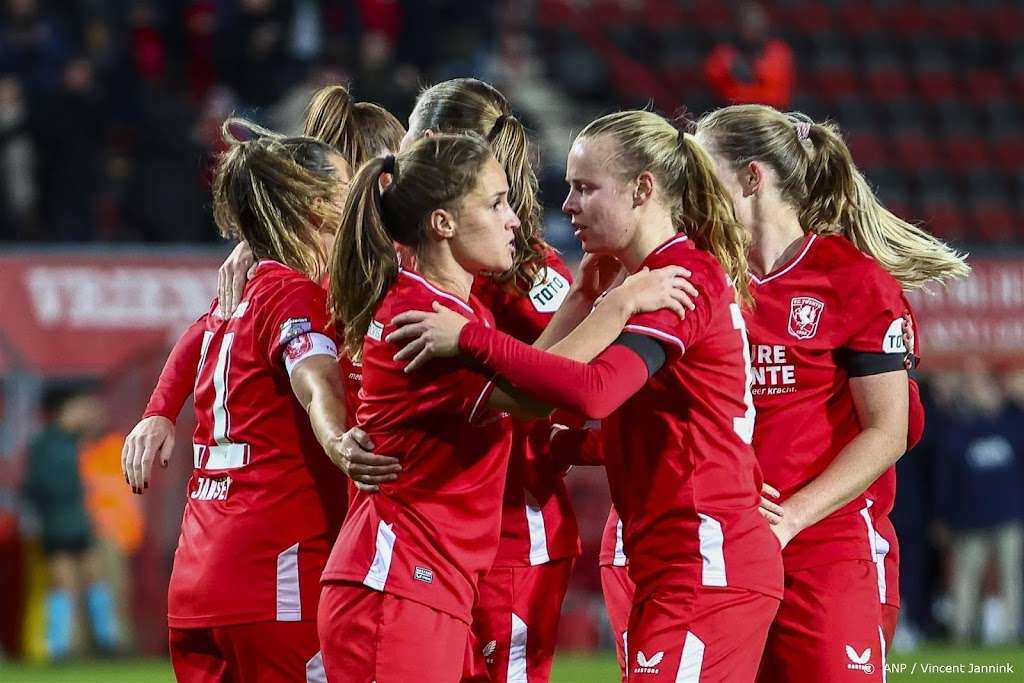 FC Twente en Ajax blijven winnen in Eredivisie Vrouwen