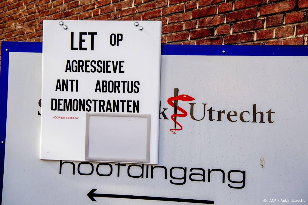 5300 mails voor burgemeesters om bufferzones abortusklinieken